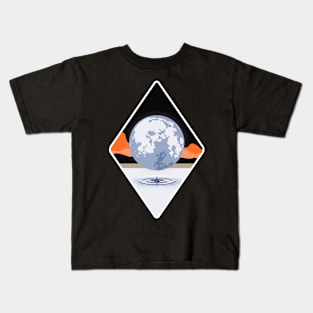 BIRTH OF THE EARTH Kids T-Shirt